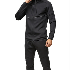 Chándal de Invierno Informal con Cordón Ajustable y Logotipo Personalizado, 100% Algodón, Corte Ajustado para Hombre, con Personalización Completa - Product Image 1