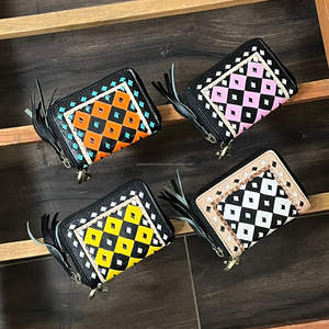 Llaveros de Cuero Genuino para Bolsos de Mujer, Diseño de Lujo, Hechos a Mano, Monedero Pequeño y Bonito con Diseño a Cuadros y Llavero - Product Image 4
