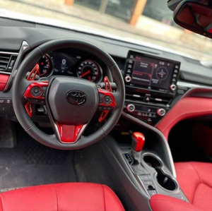 Toyota Camry XSE 2023 Usado, Sedán, Motor de Gasolina de 8L, Caja de Cambios Automática, Neumáticos R17, Asientos de Cuero, Volante a la Izquierda, Color Oscuro - Product Image 3