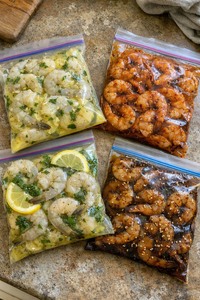 Bolsas de Polietileno Transparente de Primera Calidad con Cierre Hermético, Grosor de 0.5 mm y 2 mil - Solución Impermeable y Reutilizable para Almacenamiento y Empaque de Alimentos, Tamaño Personalizado - Product Image 2