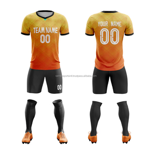 เสื้อฟุตบอลคอกลมผ้าโพลีเอสเตอร์พิมพ์ลายดิจิทัล เป็นมิตรกับสิ่งแวดล้อม ยืดหยุ่น ระบายอากาศ แห้งเร็ว ชุดกีฬา ทีมฟุตบอล รับสั่งทำ - Product Image 4