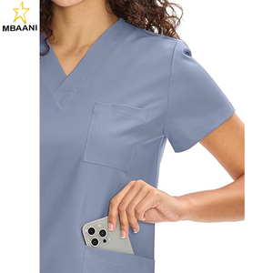 ชุดสครับสำหรับผู้หญิง ชุดยูนิฟอร์มทางการแพทย์ - เสื้อคอวีและกางเกงขายาวทรงตรงพร้อมกระเป๋า 9 ช่อง ชุดทำงานแบบยูนิเซ็กซ์ - Product Image 4