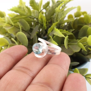 Nuevo Anillo de Topacio Azul Cielo de Diseño 2026 en Plata de Ley 925 para Mujeres y Niñas, Ideal para Bodas y Fiestas - Product Image 2