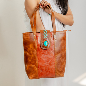 Bolso Tote de Cuero Genuino con Grabado Floral Hecho a Mano para Mujer, Impermeable, Portátil, con Asa Superior, Color Turquesa, para Todas las Temporadas - Product Image 6
