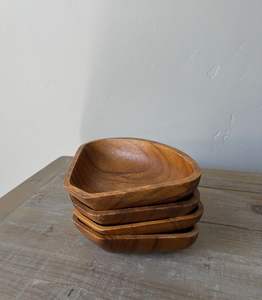 Tazón de Madera de Mango Hecho a Mano de la Mejor Calidad, Acabado con Vetas Hermosas y Tazones de Madera de Acacia Redondeados y Lisos para Ensaladas - Product Image 4