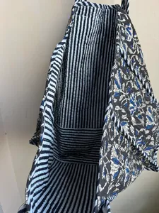 Elegante bohemio señora acolchado algodón bolso de mano grande estampado a mano Reversible ecológico uso diario compras Jhola dos Abiertos - Product Image 6