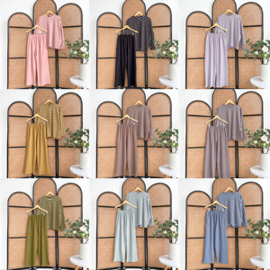 Ensemble 2 pièces rayé pour femme, col roulé, manches longues, tissu côtelé, coupe ample, respirant, vêtements décontractés pour toutes les saisons - Product Image 1