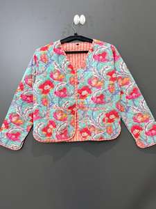 Veste matelassée imprimée artisanale, style bohème, réversible, en coton, pour l'automne et l'hiver, vêtement vintage Kantha, vêtements d'extérieur indiens pour femmes - Product Image 3