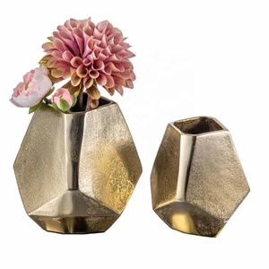 Florero de mesa de Metal con forma novedosa de alta calidad, florero de mesa moderno, florero decorativo de Metal para el hogar, oficina, decoración para sala de estar - Product Image 2