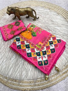 Sari de Chinnon Estampado, Sari de Chinnon con Trabajo Manual Meher, Sari con Latkan Pesado, Sari de Chinnon Premium, Sari Tradicional de Diseño de Lujo - Product Image 1