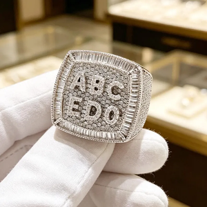 Joyería Starspire, Anillo Infantil con Moissanita Corte Baguette, Engaste de Puntas, Chapado en Oro Rosa, Oro Sólido de 10K, Estilo Hip Hop, para Boda o Compromiso - Product Image 3
