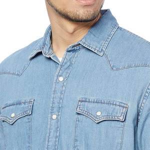 Camisa de Mezclilla Clásica de Manga Larga para Hombre, Corte Regular, para Uso Casual, Mezcla de Algodón Resistente con Cuello y Puños con Botones - Product Image 4