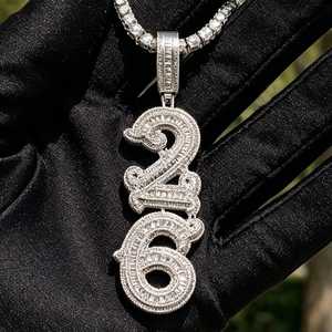 Colgante con Número Personalizado, Plata de Ley 925, Moissanita VVS, Estilo Hip Hop, Joyería de Lujo para Fiestas, Unisex, Chapado en Rodio - Product Image 1