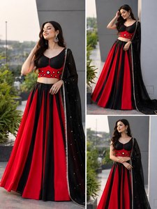 Ensemble Lehenga Rouge et Noir Navratri avec Broderie Miroir, en Coton à Séchage Rapide, Blouse Ethnique Moderne et Dupatta – Robe de Festival pour Femme - Product Image 5