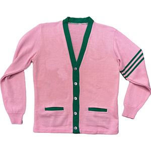 Vente en gros de pulls en tricot brodés personnalisés pour femmes cardigan de couleur à col en V de style universitaire pull en tricot à motifs - Product Image 1