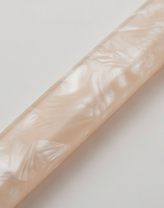Ensemble élégant de cinq couverts avec finition dorée et poignées roses pour mariage et repas - Product Image 4