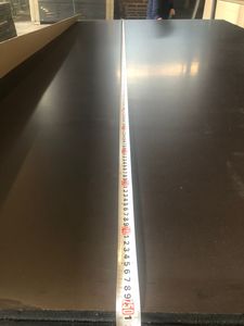 ไม้อัดยูคาลิปตัสอะคาเซียเกรดพรีเมียม FOMEX สำหรับงานแบบหล่อคอนกรีตภายนอกอาคาร  ฟิล์มเคลือบสองด้าน สีดำ/น้ำตาล/โพลีเอสเตอร์ E0 - Product Image 2