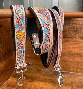 Nouveau fabricant 2024 collier de chien en cuir personnalisé usiné à la main laisse colliers de chien en cuir véritable robuste et ensemble de laisse de circulation - Product Image 2