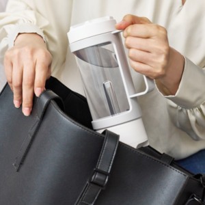 Botella de Agua con Aislamiento Térmico UV Premium (0-6 Horas) para Hoteles, Resorts y Spas de Lujo - Ecológica, Apta para Lavavajillas, Certificación CE - Product Image 1