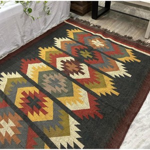 Tapis géométrique Kilim fait main en laine et acrylique, tissage plat, rectangulaire, pour salon, avec franges, motif multicolore - Product Image 4