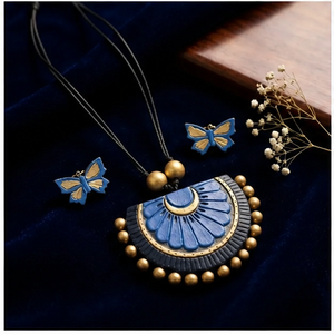 Collier en résine d'art populaire avec pendentif éventail bleu et boucles d'oreilles papillon, cadeau sur le thème des fêtes - Product Image 4