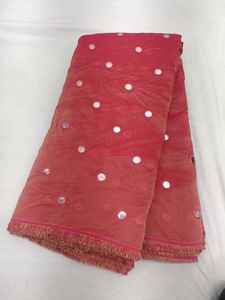 Tela de seda pura de primera calidad con bordado de espejo, que presenta un exquisito bordado de espejo hecho a mano. - Product Image 4