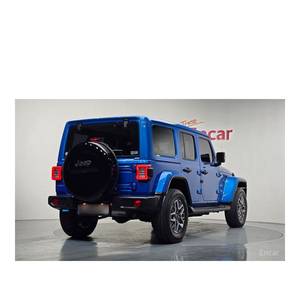 Jeep Wrangler 2.0 Overland 4 Puertas 4xe Modelo de Julio de 2022 con Caja de Cambios Automática, 46,878 km, Asientos de Tela, Cámara Trasera, Volante a la Izquierda - Product Image 2