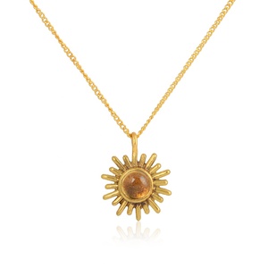 Collier Pendentif Soleil en Citrine Naturelle, Pierre de Naissance de Novembre, Plaqué Or 18K, Vente en Gros - Product Image 1