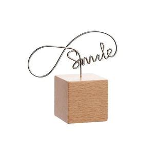 Porte-numéros en métal au design minimaliste avec base en bois, organisateur de bureau, porte-cartes de table - Product Image 2