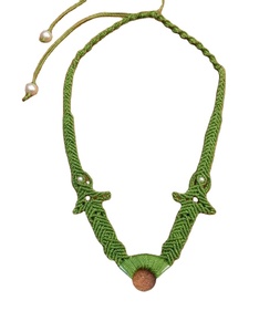 Collar moderno con madreperla, colgante de piedras preciosas hecho a mano para niñas, gargantilla de labradorita, collar de perlas de piedra lunar - Product Image 1