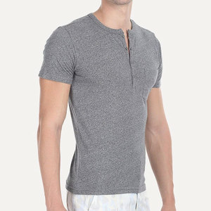 T-shirt unisexe uni et décontracté, personnalisable avec logo sérigraphié, coupe régulière, confortable, séchage rapide, coupe oversize, très demandé - Product Image 3