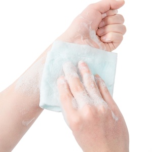 <span class=keywords><strong>Esponjas</strong></span> de baño <span class=keywords><strong>desechables</strong></span> OEM paño jabonoso sin enjuague para personas que no pueden bañarse paños con jabón para después de la cirugía - Product Image 4