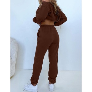 2024 hiver personnalisé survêtements blanc confortable cordon femme survêtement coton et polyester pantalons de survêtement costumes femmes - Product Image 4