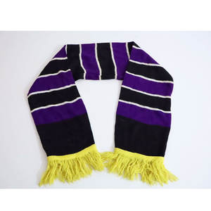 Bufanda de Fútbol de Primera Calidad con Diseño Personalizado para Equipos, Bufandas de Fútbol Tejidas para Invierno - Product Image 1