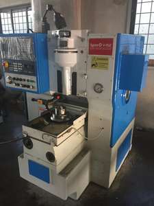 Fresadora de engranajes CNC vertical automática de dos ejes de paso fino Sykes V152 (con y sin accesorio de corte de cremalleras) - Product Image 5