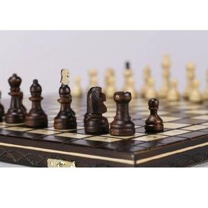 Juego de Ajedrez de Madera Artesanal de 21 Pulgadas con Tablero Plegable y Piezas de Madera Staunton, Juego de Ajedrez Internacional para Viajes - Product Image 5