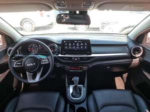 White for K3 Forte 2023 Gasoline Sedan Left Steering Dark Interior Automatic 5 Seat Leather Seats Rear <b>Camera</b> Used Car - Product Image 3