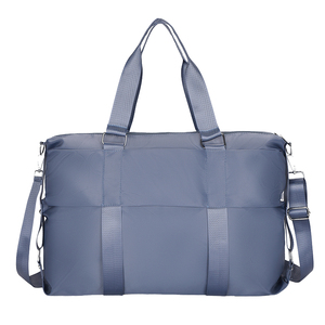 Unisex Nylon Gym <b>Duffel</b> <b>Bag</b> 30-40L Solid Color Zipper Closure Adjustable Strap Casual Style Durable Fitness Gym <b>Bag</b> - Product Image 3