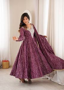 Salwar Kameez imprimé Bndhani, longueur standard, pour femmes, robe traditionnelle indienne pakistanaise pour mariage et fête, coupe standard, séchage rapide - Product Image 2