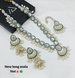 Long Kundan Necklace <b>Set</b> with Green Beads, Silver Kundan Choker, Statement Earrings, Maang Tikka & Bridal Wedding Jewellery - Product Image 1