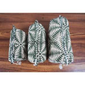 Lot de 3 trousses de toilette matelassées en coton faites à la main avec fermeture éclair, imperméables et réutilisables, tailles moyenne et petite - Product Image 1