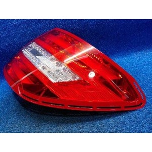 ไฟท้ายขวามือสองสำหรับรถยนต์ C-class รุ่น 2049060503 - Product Image 3