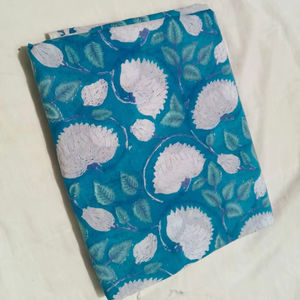 Tela de algodón con estampado de bloques a mano 100%, diseños indios tradicionales, prendas y textiles artesanales en muchos colores - Product Image 1