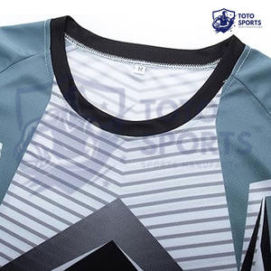 เสื้อเชิ้ตแขนยาวผู้ชายทรงเข้ารูป คุณภาพดี ระบายอากาศได้ดี บริการดีเยี่ยม น้ำหนักเบา ผลิตตามสั่ง ผ้าโพลีเอสเตอร์ ซับลิเมชั่น แห้งเร็ว - Product Image 3