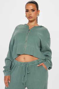 Conjunto Deportivo Vintage para Mujer con Pedrería, Pantalones Acampanados y Sudadera con Capucha, Estilo Urbano - Product Image 6