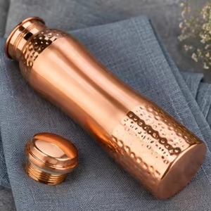 Curve Design Pure copper water bottle Pure copper <b>metal</b> bottle With handle Easy to carry - Product Image 6