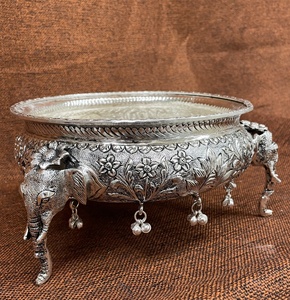 New Arrival Home <b>Decorative</b> Engraved <b>Elephant</b> Trunk Design Copper Metal Urli Bowl for Home <b>Decoration</b> and Gifting - Product Image 4