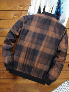 Fabricantes de Chaquetas Letterman OEM, Chaqueta Varsity de Alta Calidad con Apliques de Chenilla Estampados, Chaqueta de Invierno Vintage Personalizada al por Mayor - Product Image 4