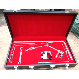 ระบบจัดตำแหน่งอุปกรณ์ผ่าตัดแบบปรับได้ Martin Arm Retractor สำหรับยึดตัวช่วยยืดแขนและช่วยจัดสนามผ่าตัด - Product Image 4