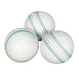 Ballon de cricket en cuir fait main avec logo personnalisé, ballon de cricket professionnel pour entraînement et matchs, durable, cousu à la main, articles de sport - Product Image 2